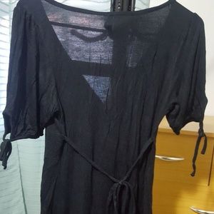 Short sleeve black shirt